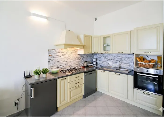 Lägenhet Casa Baia Salata 2